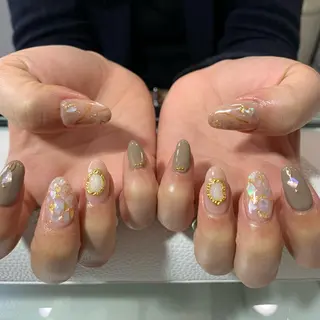 ネイル J. NAILのネイルデザイン