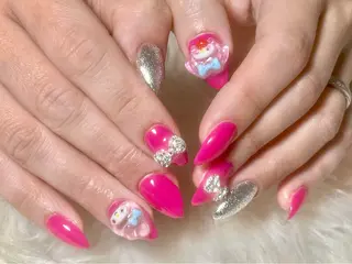 ネイル hohomi .のネイルデザイン