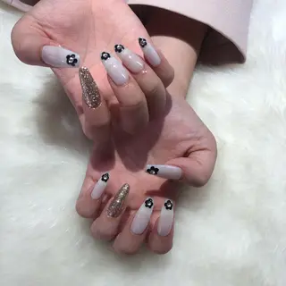 ネイル Nes.Nail所属・Miyagi Asamiのネイルデザイン