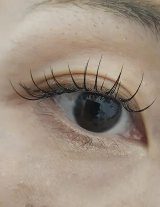 マツエク・マツパ Bijou. 【junjun.】のネイルデザイン