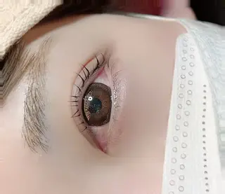 マツエク・マツパ 玉置 七海のヘアスタイル