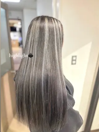 ロング アンククロス横浜関内店所属・ブリーチカラーカット /miinaのヘアスタイル