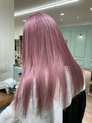 ロング カラー むらたみずき /大宮ブリーチカラーのヘアスタイル