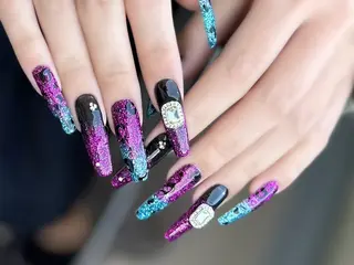 ネイル 新山 聖のネイルデザイン