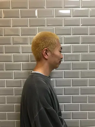 カラー メンズ 中野 健人のヘアスタイル
