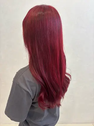 ロング カラー 石坂 瀬音のヘアスタイル