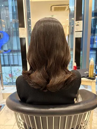 セミロング パーマ 垢抜けヘア 韓国ヘア銀座近下菜央のヘアスタイル