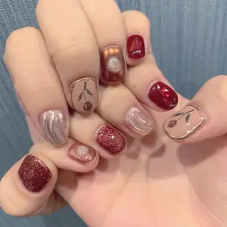 ネイル ヤマダ サクラのヘアスタイル