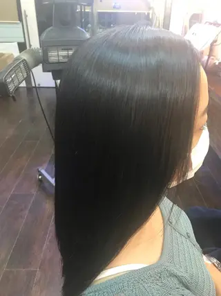 セミロング パーマ 桧山 真のヘアスタイル