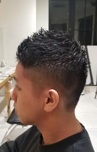 メンズ La fith hair 池袋店所属・🔴赤み消し/ 艶カラー落合　優🔴のヘアスタイル