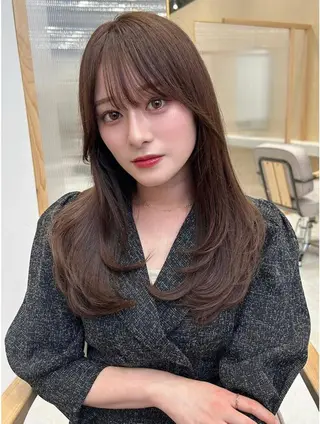 セミロング 髪質改善🇰🇷レイ ヤーカット/艶透明髪のヘアスタイル