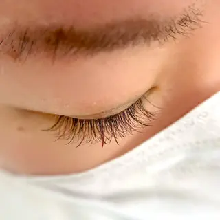 マツエク・マツパ まつげと美肌のお店 nalucaのマツエク・マツパデザイン