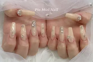 ネイル Pio Mielのネイルデザイン