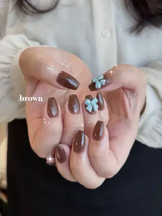 ネイル nail salon CAREY 🎀のネイルデザイン