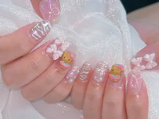 ネイル ネイルサロンエクラ 🫧Shizukaのネイルデザイン