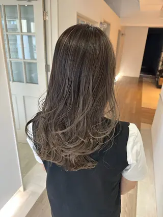 ロング カラー schon 仙台のヘアスタイル