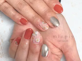 ネイル 𖡼 yumenoのネイルデザイン