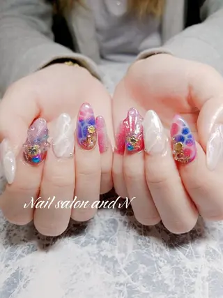 ネイル and Nのネイルデザイン