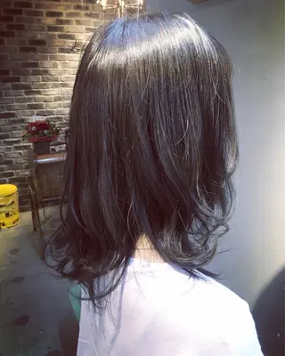 セミロング カラー パーマ 代表 中島貴志のヘアスタイル