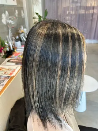 セミロング 津山 優真のヘアスタイル