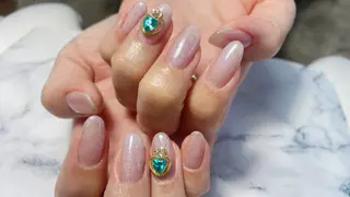 ネイル 三原 麻佑のネイルデザイン