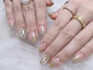 ネイル 🌻 Momoko_のネイルデザイン