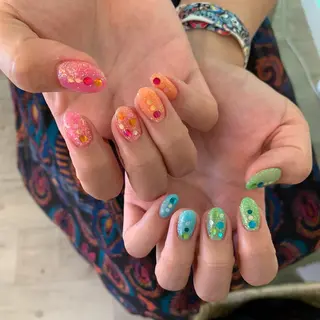 ネイル GO TODAY シェアサロン 表参道Colore店所属・K. Ayanaのネイルデザイン