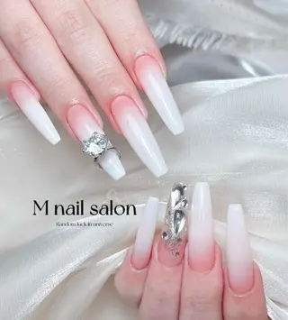 ネイル M🌷nail 長さだし専門店のネイルデザイン