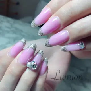 ネイル 菊地 美沙斗のネイルデザイン