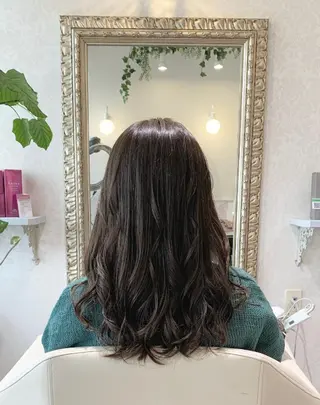 ロング カラー パーマ color coutureのヘアスタイル