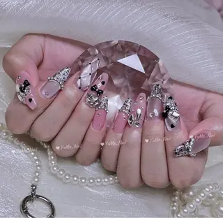 ミディアム YUME NailBeautyのネイルデザイン