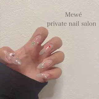 ネイル Mewé ayakaのネイルデザイン