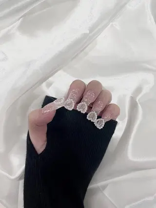 ロング RIKO SALON所属・RIKO YUKAのネイルデザイン