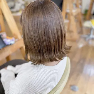 ミディアム カラー 荒木 ひろかのヘアスタイル