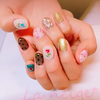 ネイル La neige* yuki 🥯🍑のネイルデザイン