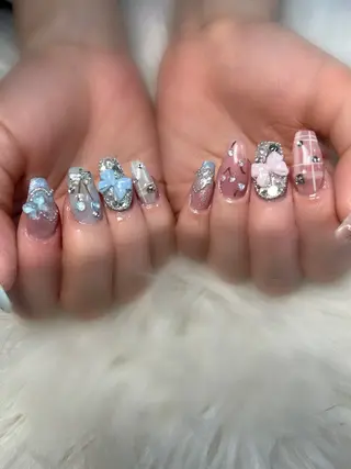 ネイル Rureri .のネイルデザイン