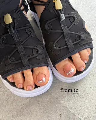 ネイル from to所属・seika .のネイルデザイン