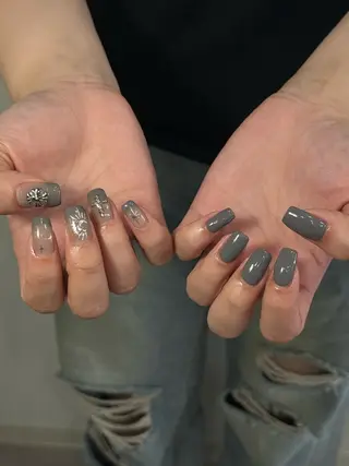 ネイル neouv所属・NEOUV_ mikuのネイルデザイン