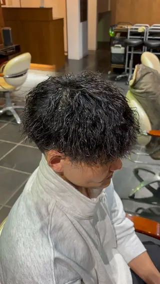 パーマ メンズ ruen大分駅店所属・ruen大分駅店 /佐藤萌音のヘアスタイル