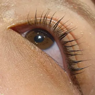 マツエク・マツパ メンズパーマ眉毛 特化アユム🔥のヘアスタイル