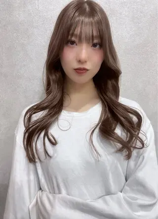 ロング カラー AIRI layer cut hairのヘアスタイル