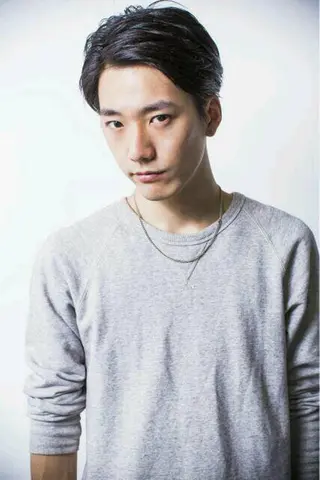 メンズ 37.0℃-tidaメンズヘアサロン神保町所属・hi roのヘアスタイル