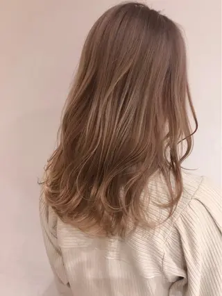 ミディアム カラー パーマ 【公式】amble luxe池袋東口🩷のヘアスタイル