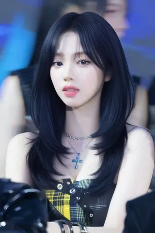 セミロング カラー 萩原 陸斗のヘアスタイル