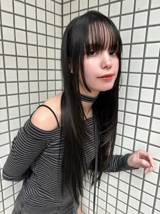 ロング 圧倒的透明感カラー ⭐️NAOKIのヘアスタイル