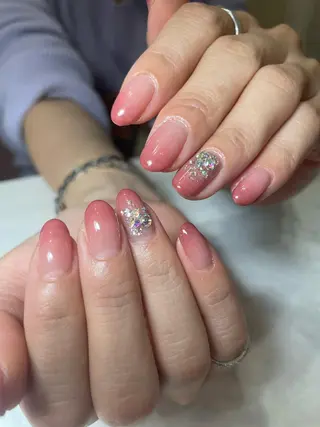 ミディアム ネイルサロン Sweetのネイルデザイン