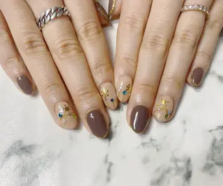 ロング カラー ネイル Q Free nailsのネイルデザイン