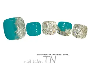 ネイル 矢川 まどかのネイルデザイン