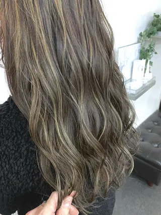 ロング カラー 神野 洸都のヘアスタイル