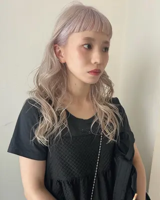 ロング カラー Loom.所属・村上雅人 ナチュラルモードのヘアスタイル